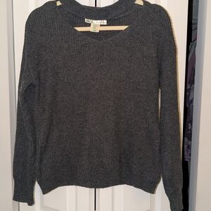 Women's Gray Sweater